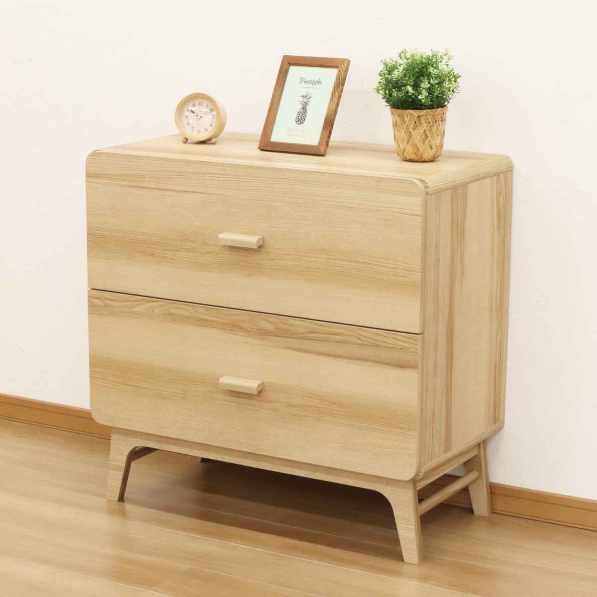 チェスト 2段 北欧風 ラウンドフォルム 幅80cm 収納 棚 ラック リビング 可動棚 リビング収納 小物収納 家具 北欧 扉 おしゃれ