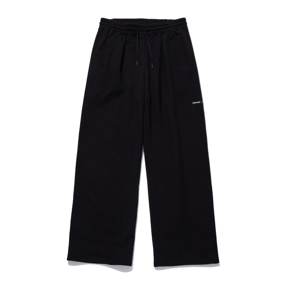 Urban One-Tuck Wide Sweatpants (Black)