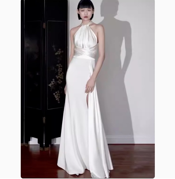 ウエディング ドレス 衣装 パーティドレス カラードレス ロングドレス ステージドレス ホルダーネック ロング ロング丈 袖なし タイト スリム 胸元 谷間 背中魅せ かわいい 大人可愛い おしゃれ