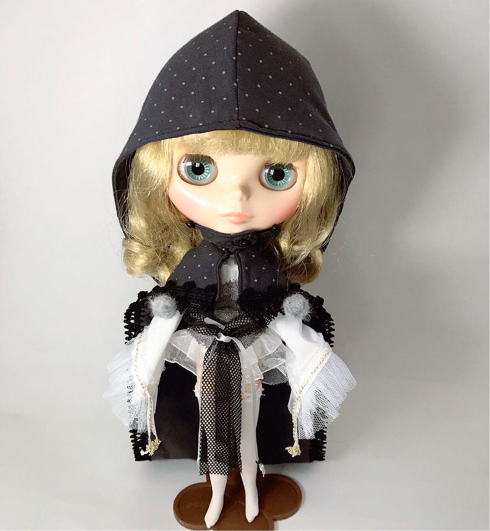 ネオブライス　アウトフィット　フードマント