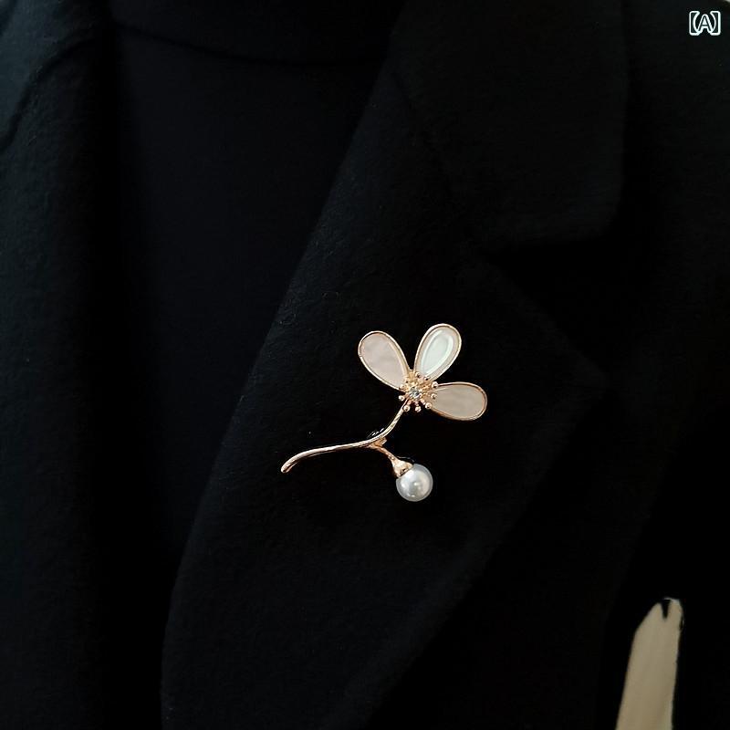 ブローチ おしゃれ 服装飾 美しい かわいい 子猫 花木 ブローチ おしゃれ ピン スーツ ジャケット アクセサリー 新年 贈り物