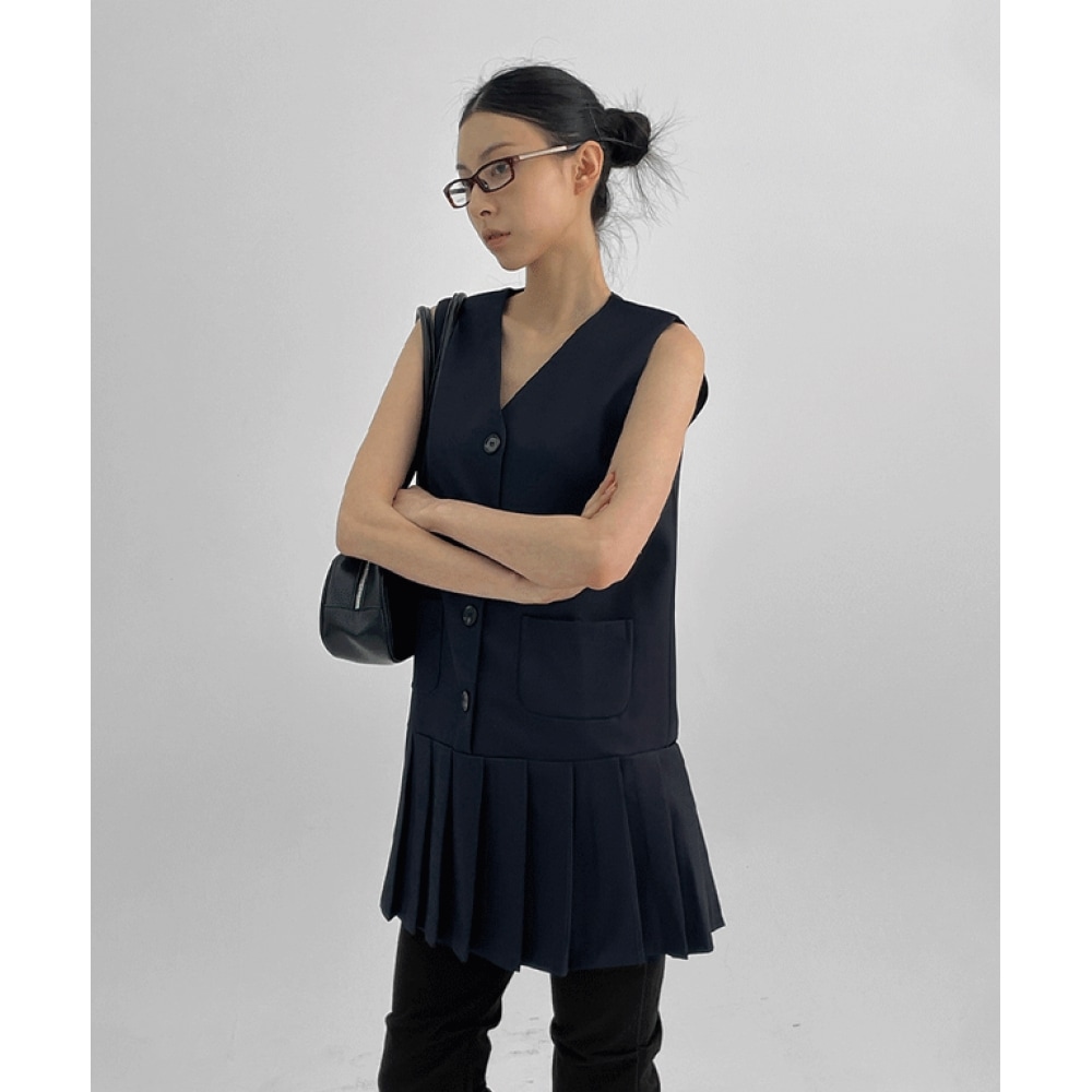 ブラックアップイクリVネックプリーツミニドレス