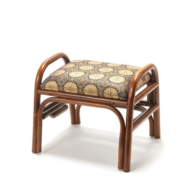 仏前用 ラタン スタッキングチェア 籐 座椅子 ラタンチェア 椅子 チェア 金襴 菊柄 仏壇 仏間 仏前 和室 法事 スタッキング 積み重ね収納