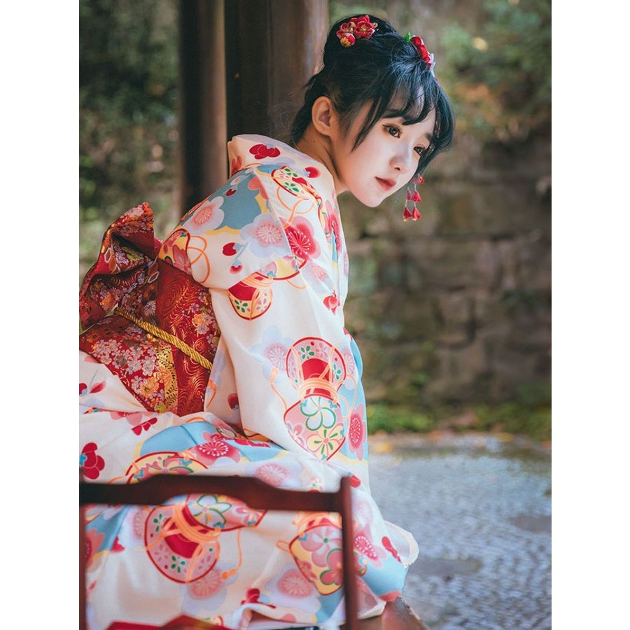 浴衣 レディース 浴衣単品 ゆかた 大人 花柄 キュート 着脱ぎ簡単 女性浴衣 レトロ 可愛い 花火