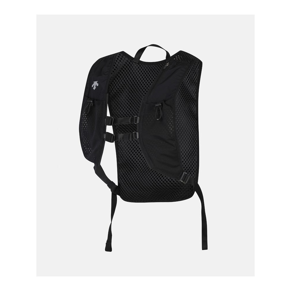 デサントランニングバックパック (8L) SQ123RBP20 PG3SQ123RBP20