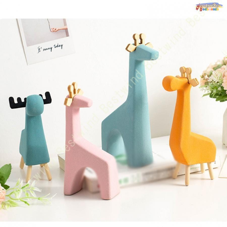 癒しグッズ オーナメント ハンドメイド 卓上飾り おきもの 癒しグッズ 木製彫刻 アンティーク オブジェ ホームインテリア レトロ 家の装飾 モダン 置き物