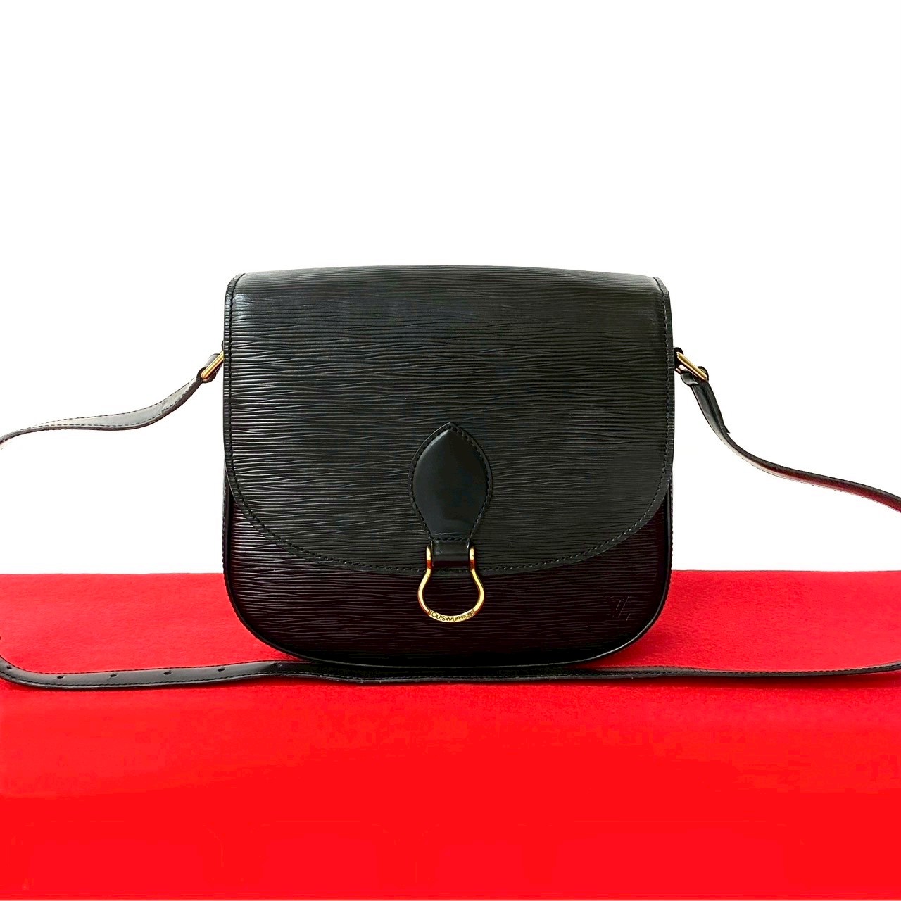 ヴィンテージ サンクルー エピショルダーバッグ エピレザー ブラック 27684