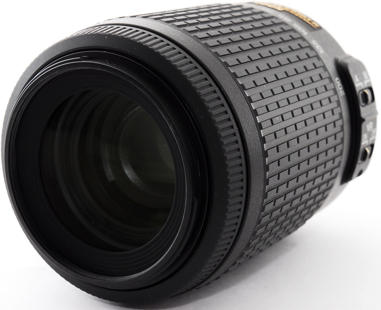 望遠レンズ おすすめ AF-S DX VR 55-200mm 付属品充実(レンズフード等々)