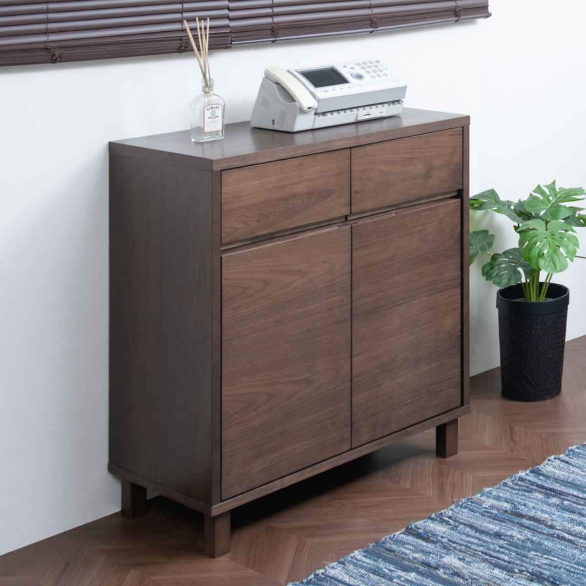 リビングボード ウォールナット仕上げ 背面化粧 約幅76cm チェスト 棚 ラック 収納 引き出し 天然木 完成品 木製 家具 リビング 間仕切 可動棚 和モダン シンプル