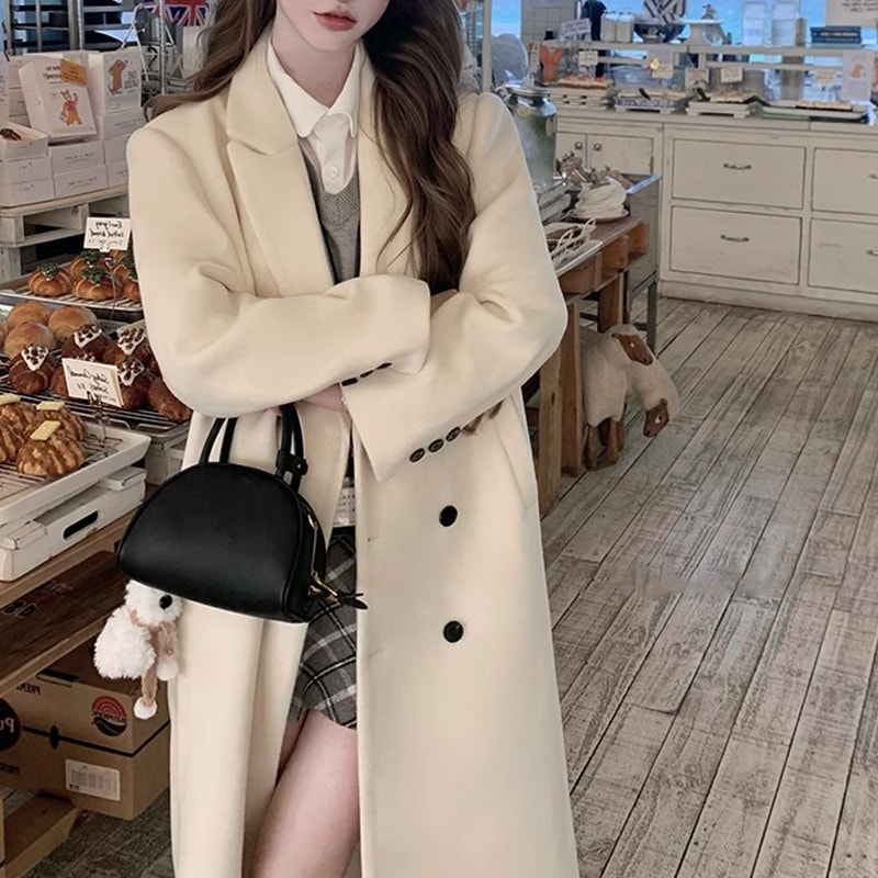 アウターファー毛皮アウターfw帰校芸受験生英倫学院風格質毛ね黒ボタン白ロングコートデザイン感 5,320円