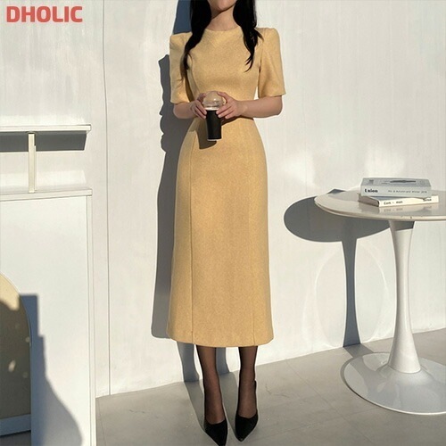 [メガ割りSALE]起毛パフ半袖スリットIラインワンピース