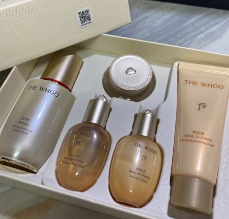 ダフーヒンジ自生エッセンスディスカバリーセット 高級韓国化粧品 エイジングケア 乾燥肌対策 贈り物コスメ 肌の基礎力アップ 韓国スキンケア人気セット 肌の透明感 自然由来成分