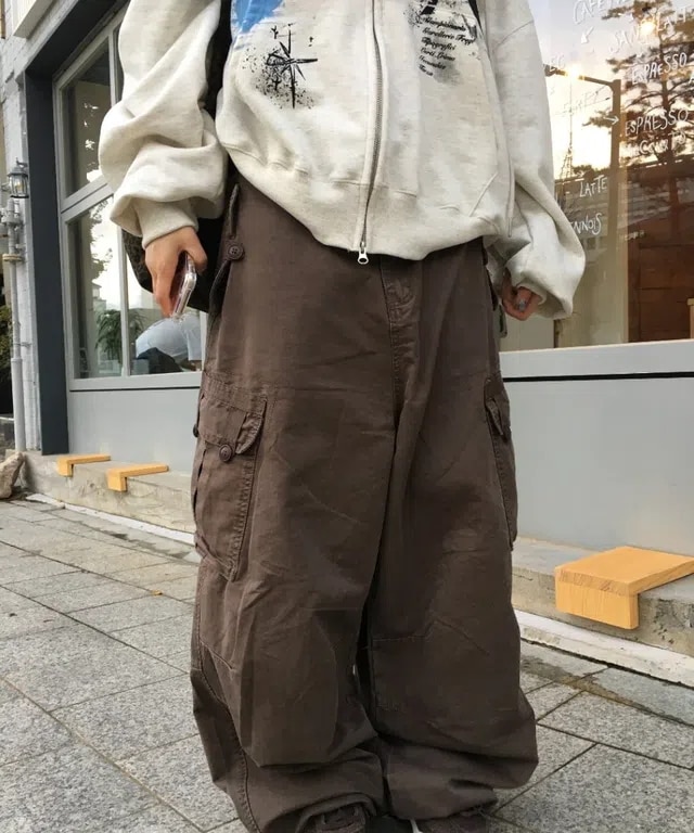 (所蔵アイテムおすすめアイテム) シカダイニングカーゴパンツ - 2color