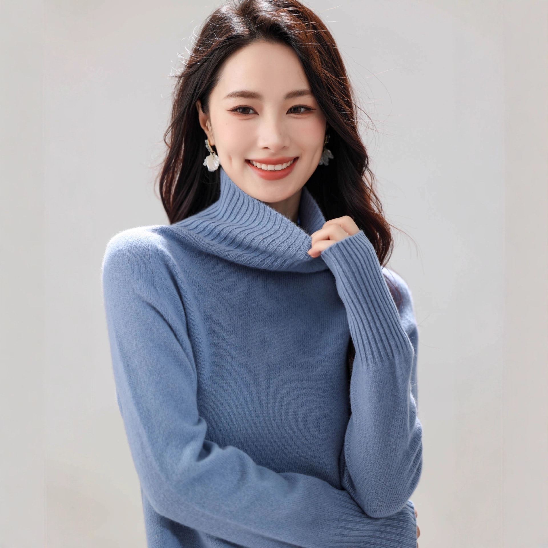 100%ウールのシームレスタートルネックプルオーバーセーター秋冬に活躍する万能ベースレイヤー27色展開ゆったりとしたフィット感