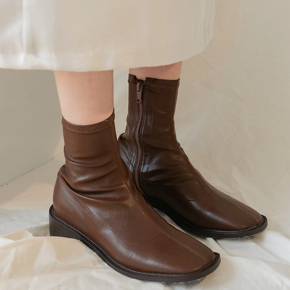 スクエアトゥスリムアンクルブーツ