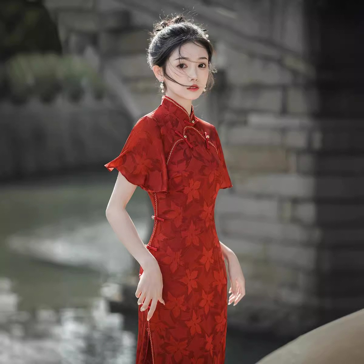 2024春夏改良チャイナドレス若いスタイル毎日痩身ハイウエスト気質赤スーツ女性用