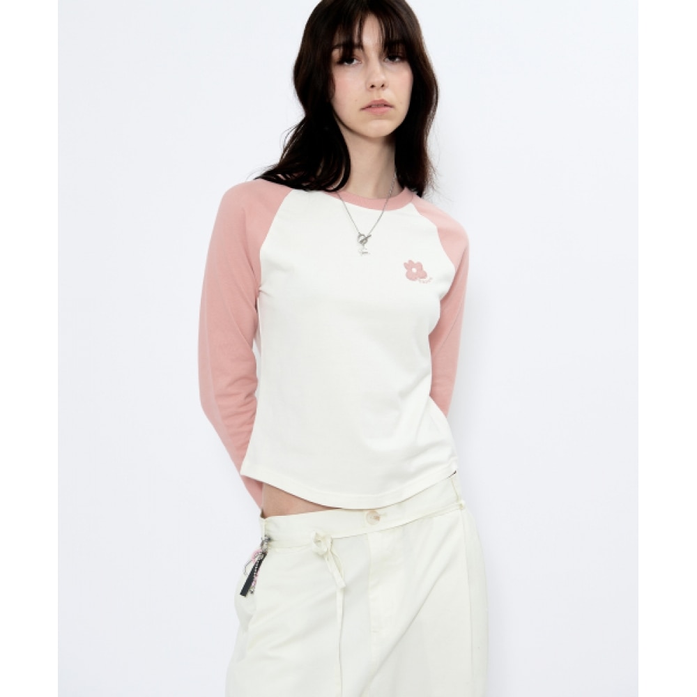 ファレットフラワーロゴラグランロングスリーブピンク