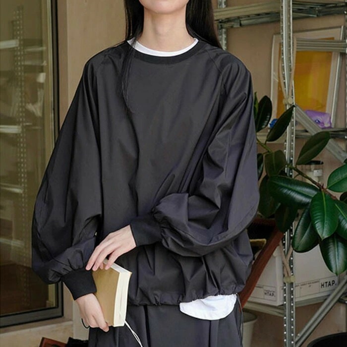 Tシャツ 長袖 ディース ロンT オーバーサイズ 無地 カットソー ビッグシルエット クルーネック ロングスリーブ トップス 長袖tシャツ 丸首 大きいサイズ 韓国 ファッション 春 秋 普段着 カジ