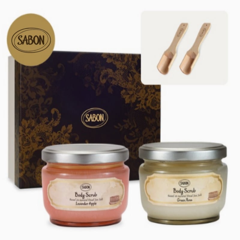 【正規品】 【大容量】SABON ボディスクラブ グリーンローズ320g & ラベンダーアップル320g デュオセット [+ウッドスクープ2個/ラッピング済/ギフト包装/ギフトセット]