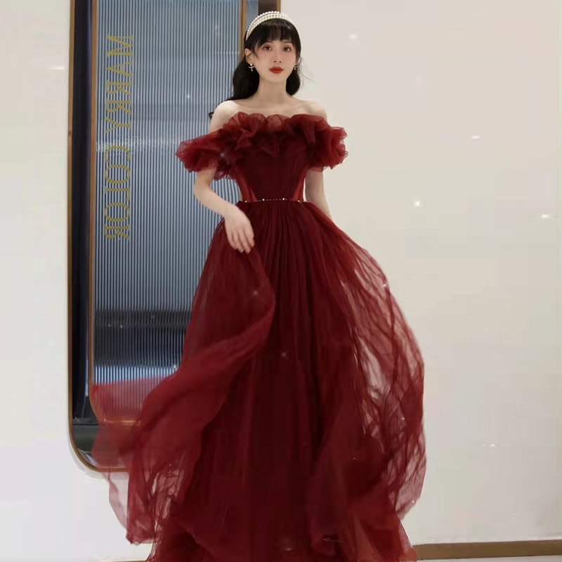 デザイン性 お色直しドレス 新婦 2026 春 レッド イブニングドレス オフショルダー 軽奢侈 大きいサイズ ぽっちゃり