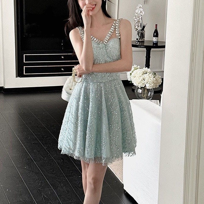 夏新の金持ちの娘の誕生日の小さなドレスのイブニングドレスのクリスタルダイヤモンドのふくらんだサスペンダードレスの女性用