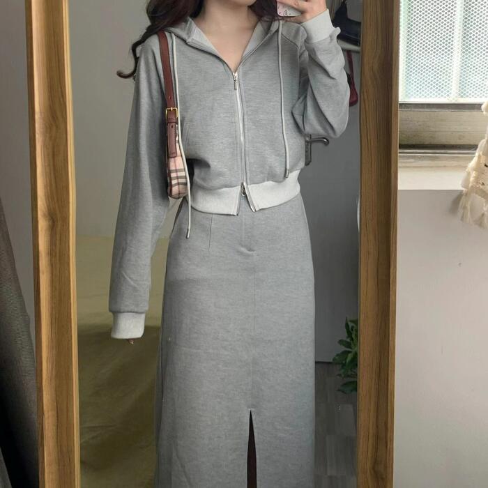セットアップ 2点セット トップス スウェット スカート パーカー フーディー 長袖 タイト ショート丈 おしゃれ 大人 可愛い カジュアル ミモレ丈 きれいめ 体型カバー クロップド丈 楽ちん シン