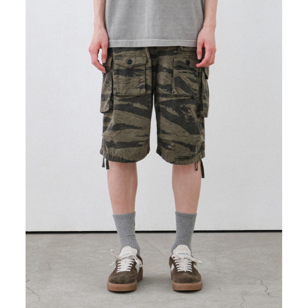 ヘルメントフレンチカモショートパンツ (CAMO)