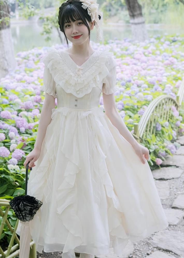 【新作登場 最安値!】19ロリータ 花柄ワンピース　 ゴスロリ コスプレ メイド服 コスチューム 文化祭 学園祭 衣装 仮装 ハロウィン おすすめ 可愛い ドレス　日常　写真　舞台　花嫁　洋