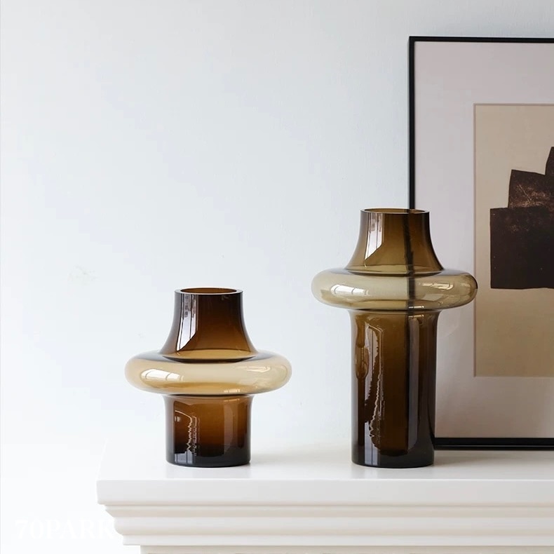 ブラウンカラー クリア ガラス フラワーベース 全2サイズ 花瓶 おしゃれ 韓国インテリア 韓国雑貨 韓国っぽ 北欧 北欧インテリア 韓国 インテリア雑貨 韓国 70PARK