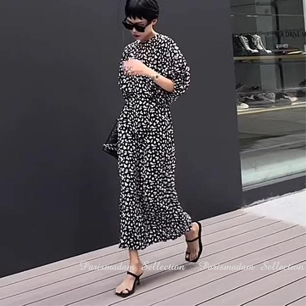 激安セール大人ミモレ丈プリントワンピース　パフスリーブ　ブラック系　後ろスリット　コットンワンピ　女子会細く見える通勤通学20代30代40代50代60代