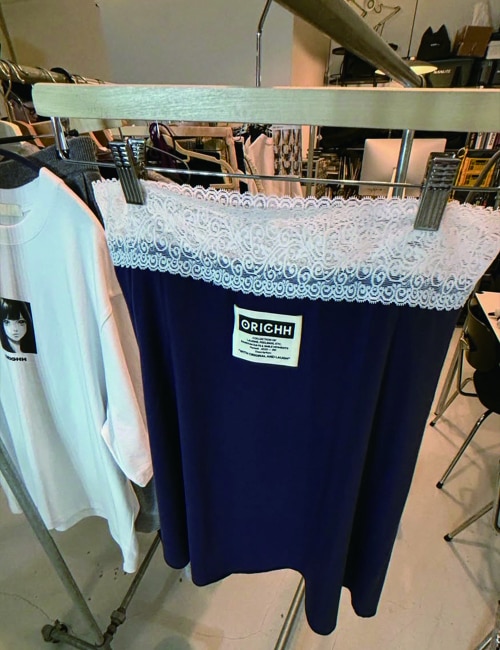 ORIGHH レースバンドレイヤードミディスカート_ネイビー (2color)