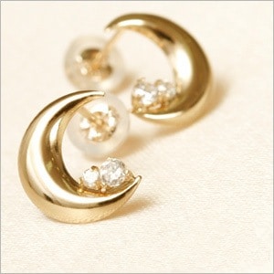 月に寄り添う双子の星 star diamond of the moon 立体的な美術 K10イエローゴールドムーンモチーフピアス 発送目安：２３週間