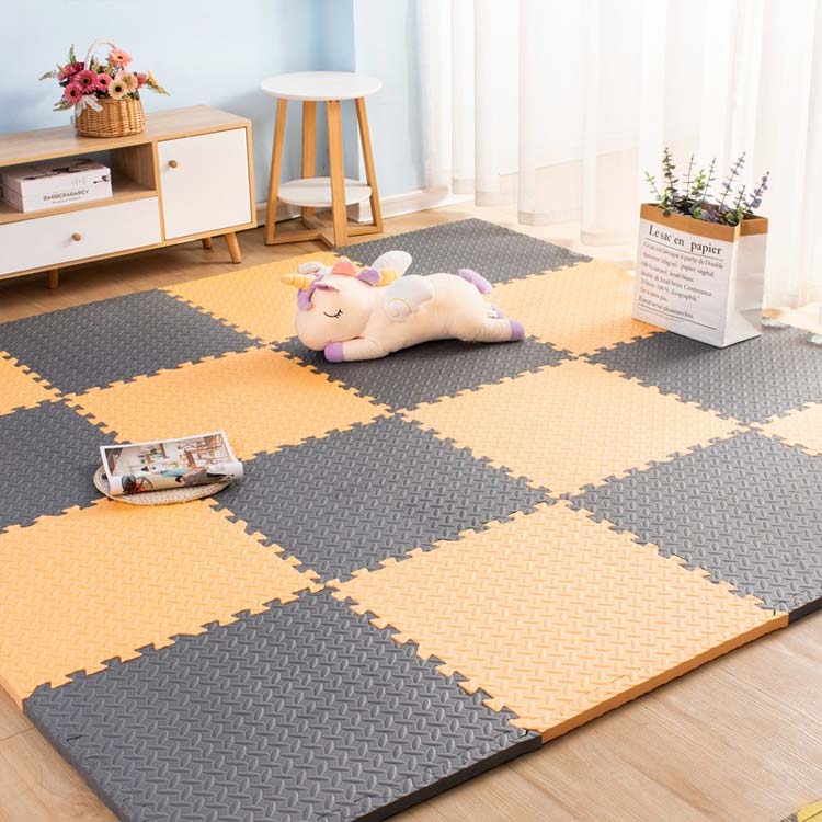 高評価!超人気 マット プレイマット カーペット 2cm 大判 16枚 60×60cm ノンホルム ペット 厚手 ジョイント 抗菌 防音 極厚 防臭 正方形 ラグ 床暖房対応 洗える ベビー フロアマ