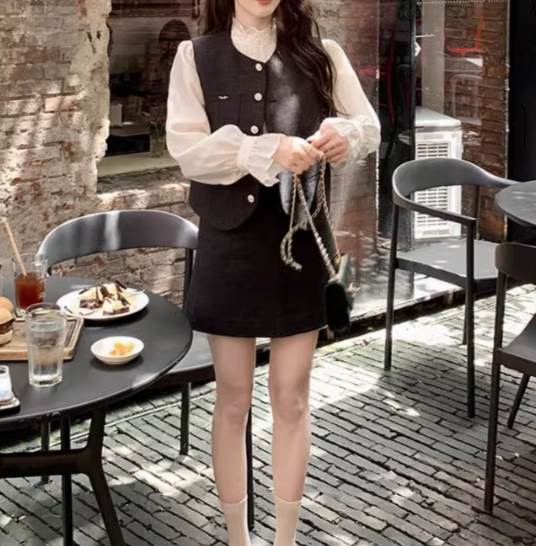 レディース スカート トップス ブラウス ベスト セットアップ アンサンブル 前開き ミニスカート ミニ 袖なし 長袖 ボリューム袖 フリル袖 バルーン袖 カシュクール ハイネック タイト スリム 細 6,703円