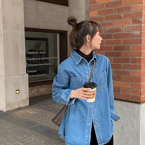 【3日で出荷】デニムシャツ　シャツ　長袖　トップス　レディース　ブルー　合わせやすい　ゆったり　着痩せST17X