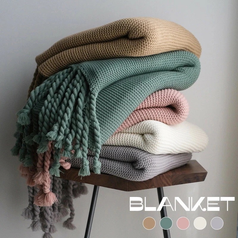 【急速出荷!】ニット ブランケット おしゃれ マルチカバー フリンジ 毛布 夏用 ベッドカバー 大判 ソファーカバー ベッドスロー 膝掛け ひざ掛け 一人暮らし 無地 スローケット ベッドスプレッド