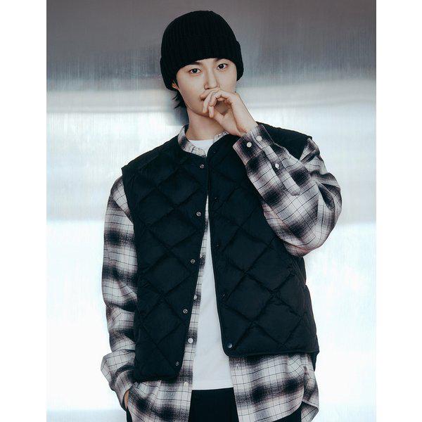 [ビョン・ウソク] メンズ軽量パディングベスト075915