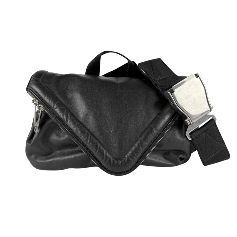 ボッテガヴェネタ BOTTEGAVENETA ショルダーバッグ ビーク レザー