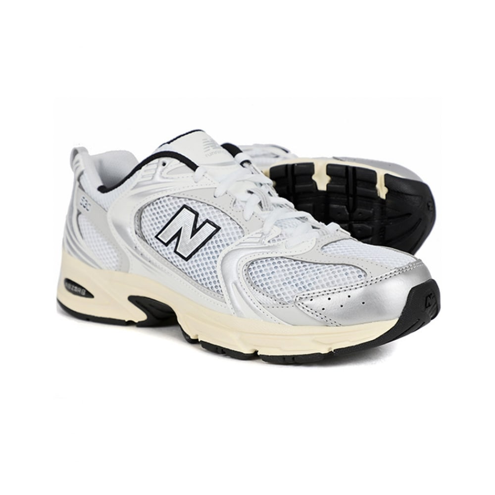 ニューバランススニーカー 530 シルバークリーム