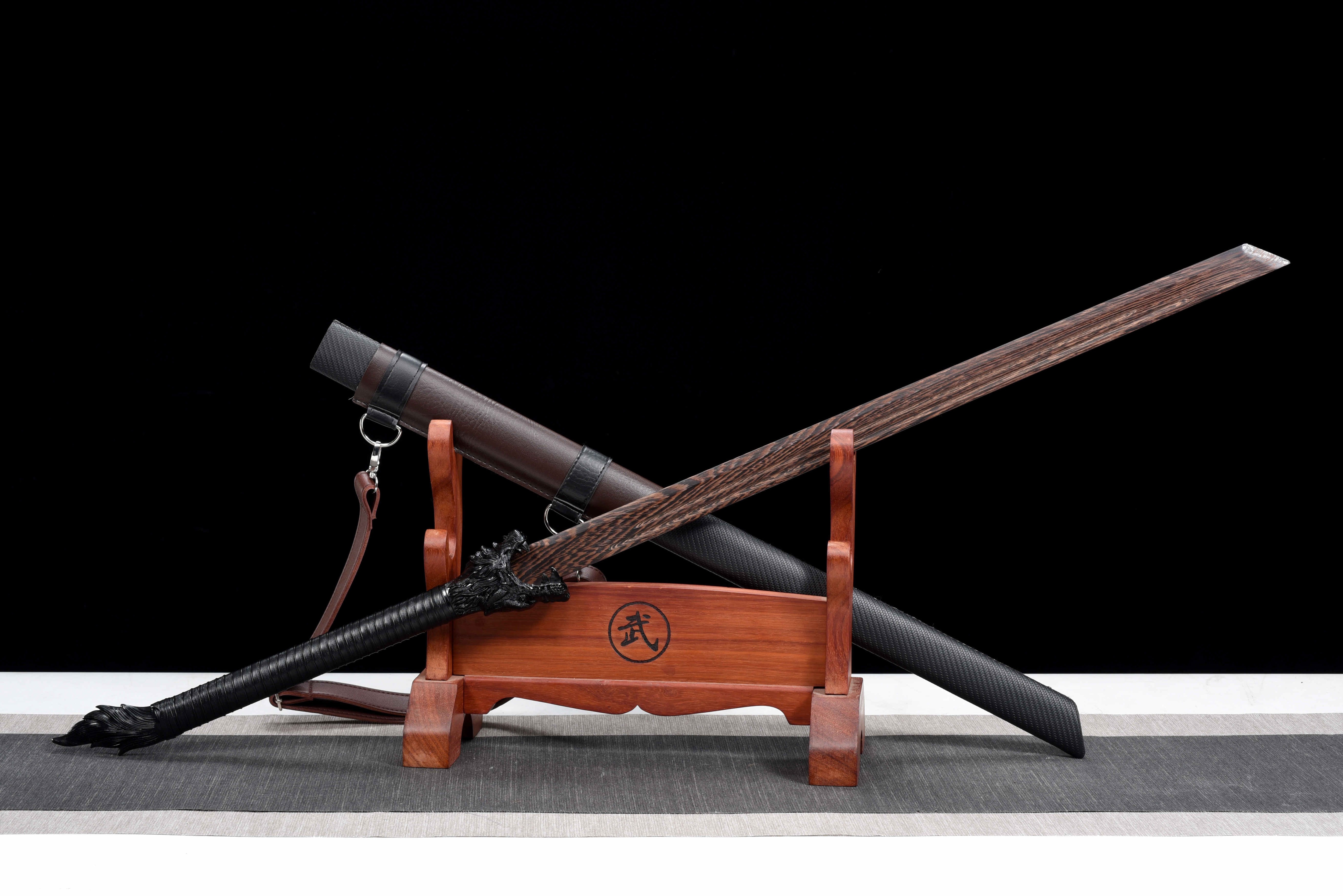 120センチ中国唐横刀侍刀訓練木刀コスプレ中世の武器の複製木刀ハロウィン忍者手製木刀展示コレクションプレゼント