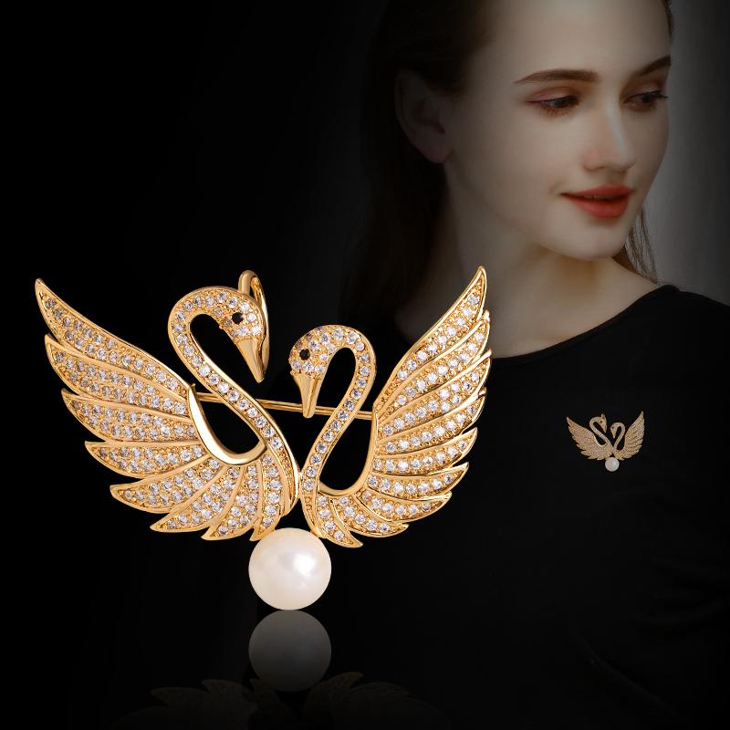 ブローチ 入学式 卒業式 白鳥 コサージュ レディース アクセサリー 韓国 ファッション セーター コート ピン バックル ハイエンド ハイエンド エレガント 装飾品