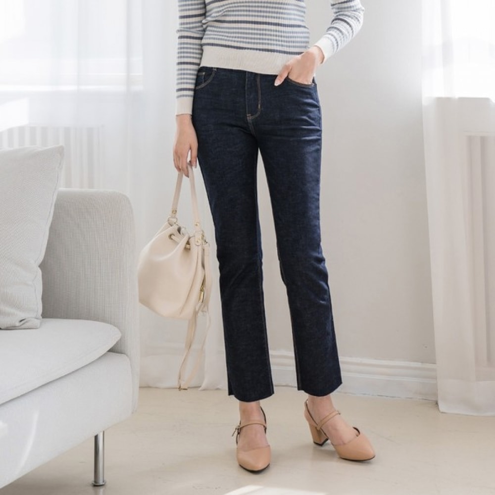 (Jinmania) ヴィルジンチョンインナーバンディングスパンボトムカットストレートジーンズ