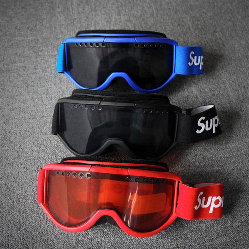 スノーボードゴーグル スキーゴーグル 保護めがね スキー用品 スキーウエア 耐衝撃性 UV400保護 防雪/防風 曇り止め PCレンズ30%までに制限