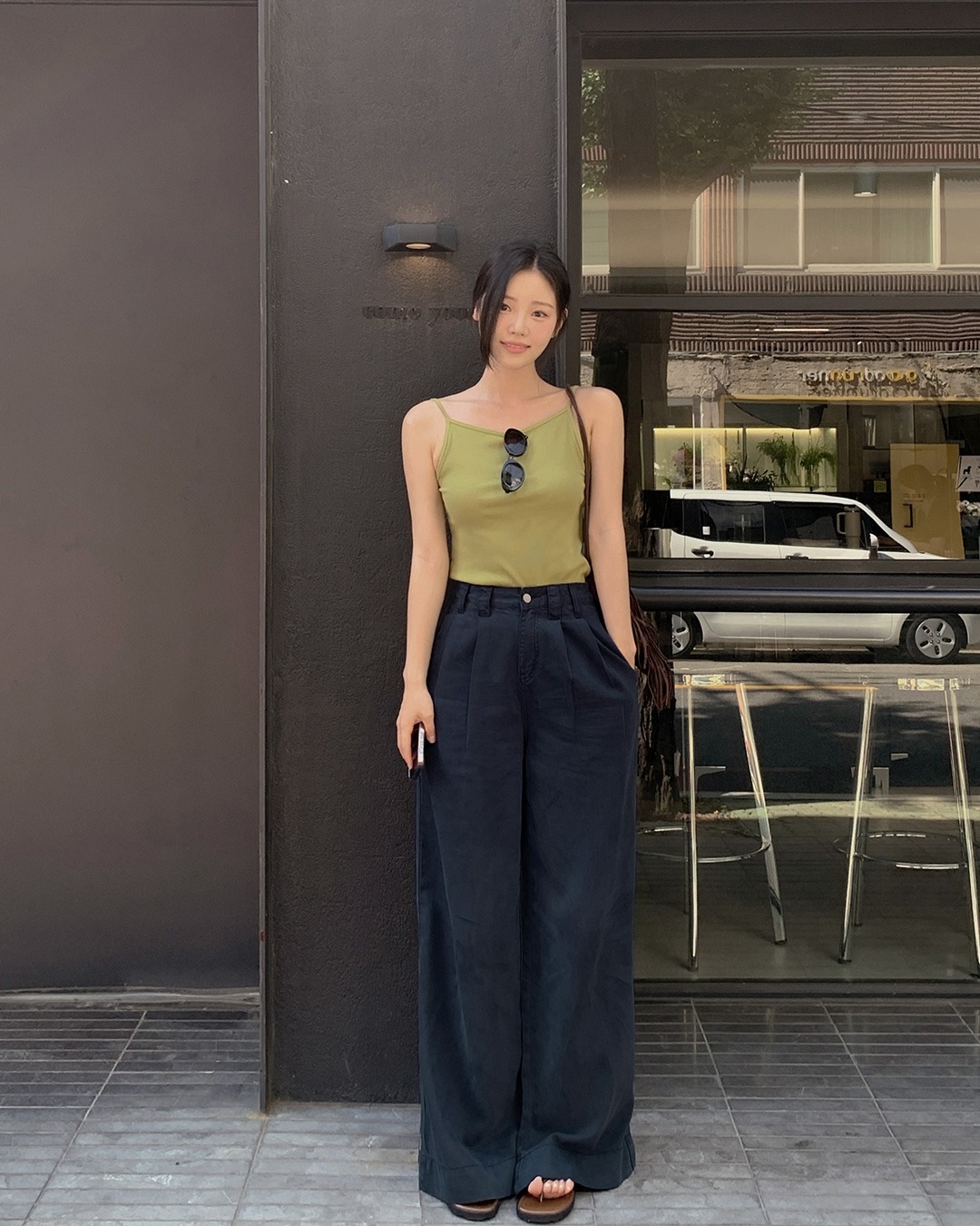 ティトピンタックワイドパンツ韓国ファッション レディース 7,948円