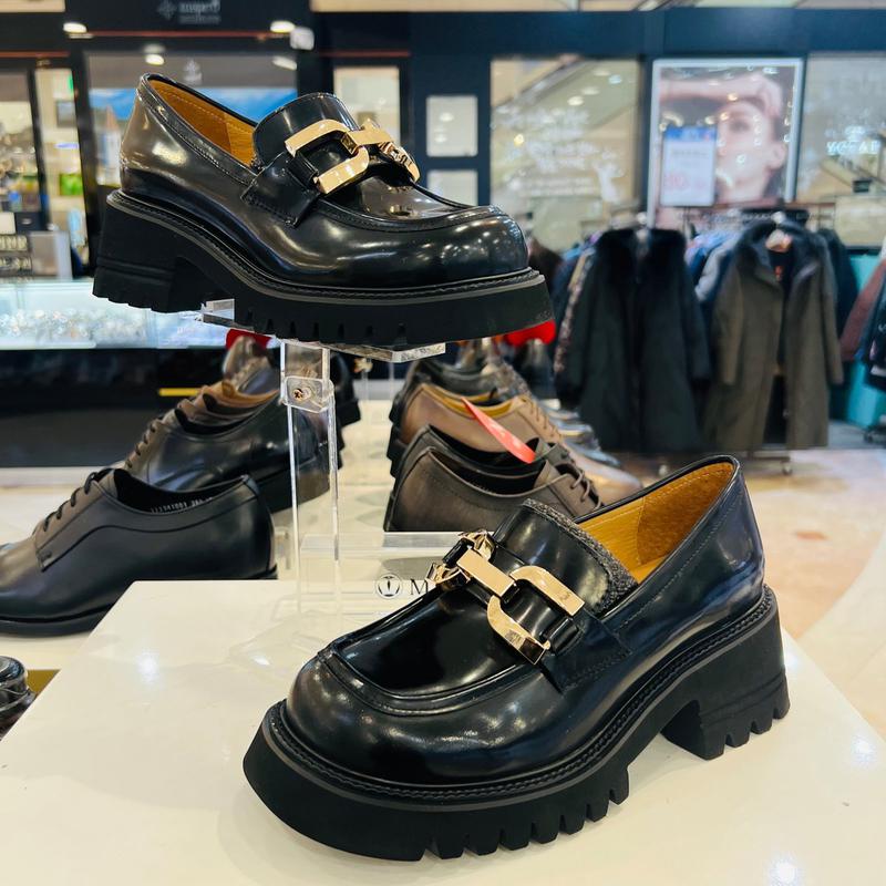 by 女性 チャンキーローファー (6cm) 112419011