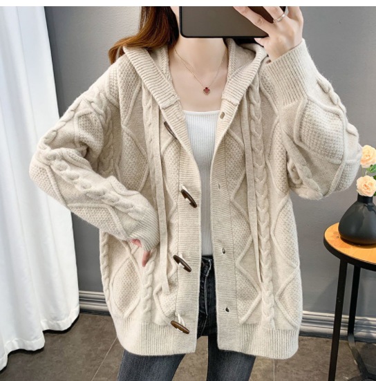 フード付きホーンボタン太針カーディガンコートゆったりアウター23新デザイン怠惰なスタイルのセーター女性用