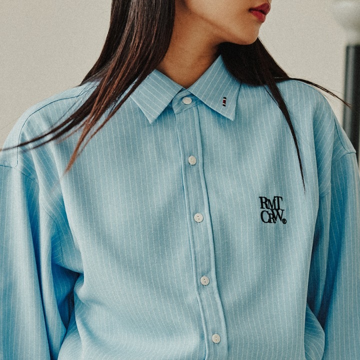 新発売 LOGO RECENT 22 FW SIGNATURE BLUE SHIRT_SKY シャツ・ブラウス