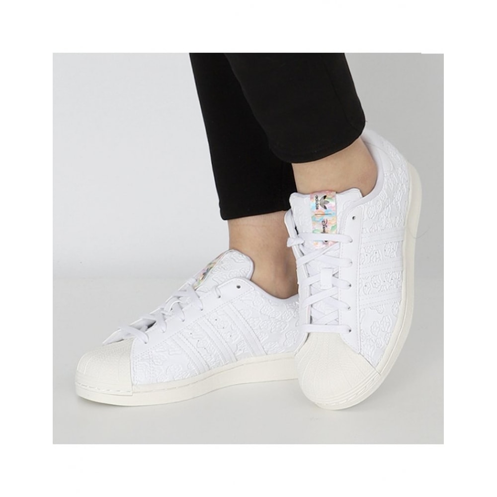 アディダススニーカーディズニースーパースター W