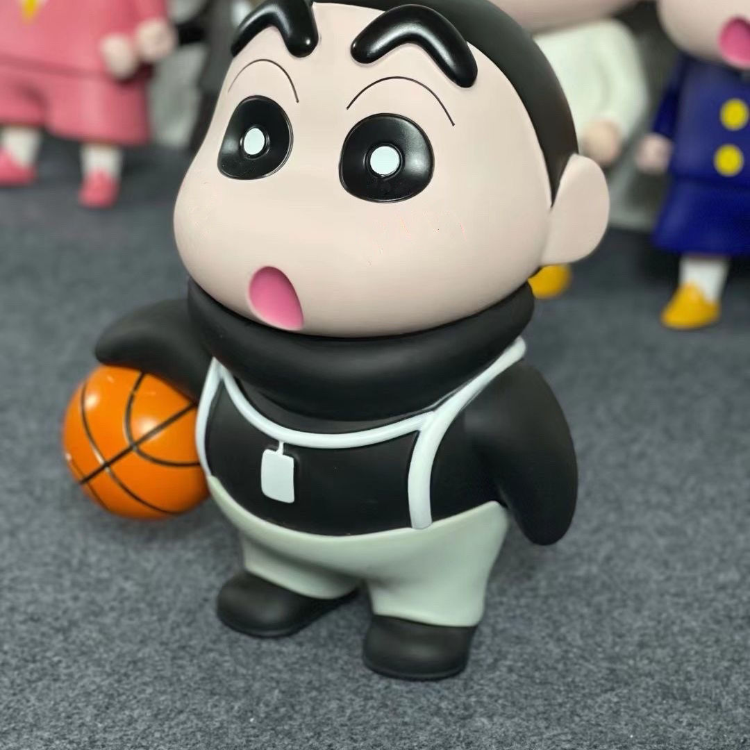 鶏哥小新クレヨンしんちゃんの大サイズの手作り鶏あなたは美しいですねikunは黒子のアイデアプレゼントを飾っています