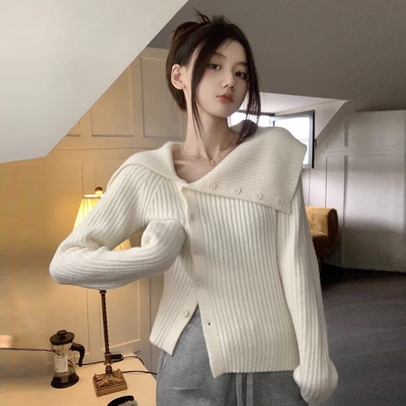 ニットトップス オフショルダー セーター カーディガン フロントボタン 長袖 リブニット アシンメトリー 伸縮性 きれいめ 大人 おしゃれ 大人女子 セクシー とろみ感 秋 冬 デート お出かけ 5,096円